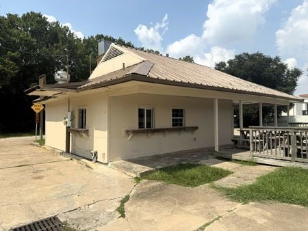 Retail space for Rent at 5740 S Wayside Dr in Houston
