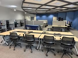 8,400 sq ft-Sale / 7,400 sq ft-Lease