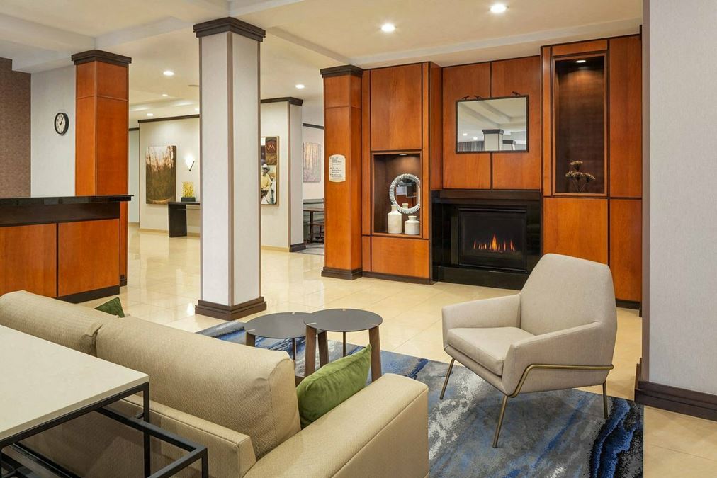 Fairfield Inn & Suites Selma Kingsburg