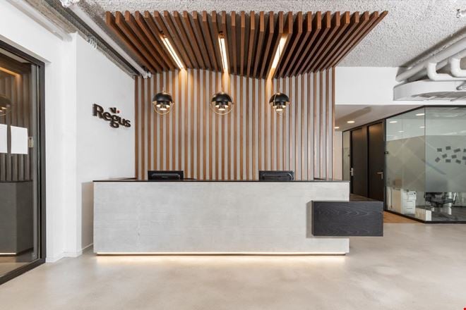 AL, Birmingham - Chase Corporate Center