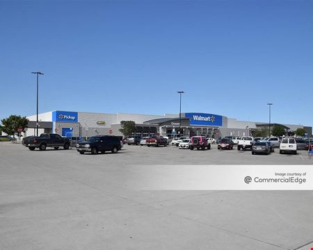 Retail space for Rent at 1221 FM 1187 East in Crowley