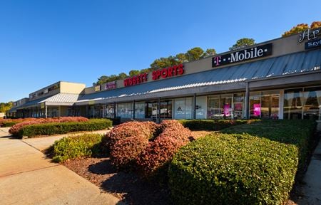 Photo of commercial space at 5203-5291 Memorial Dr in Stone Mountain