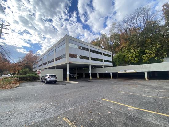 233 East Shore Road