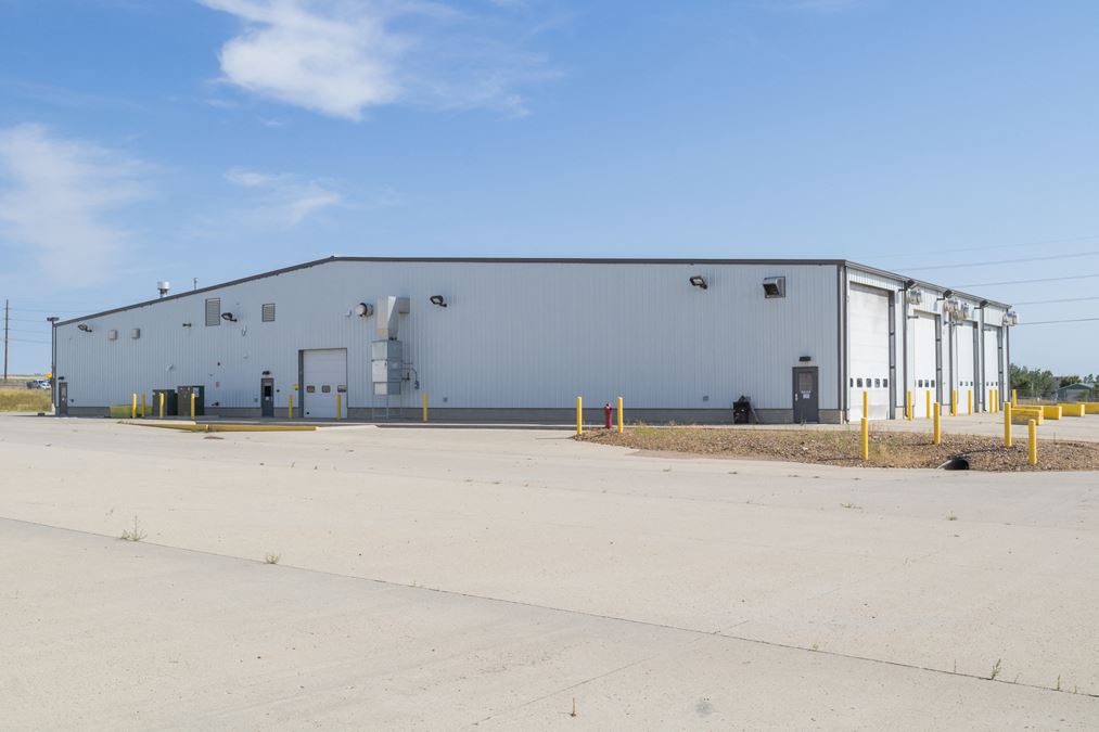 ±16,200 SF Industrial Facility with Truck Wash – Ideal for Trucking, Maintenance, or Storage
