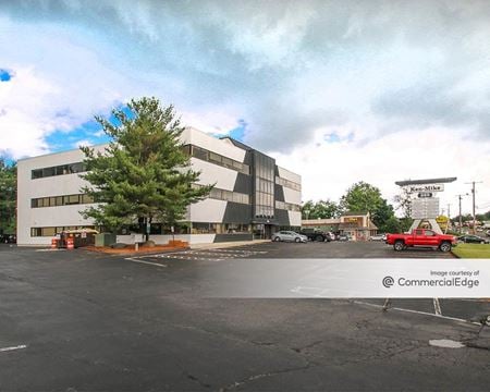 Photo of commercial space at 325 Boston Post Road in Orange