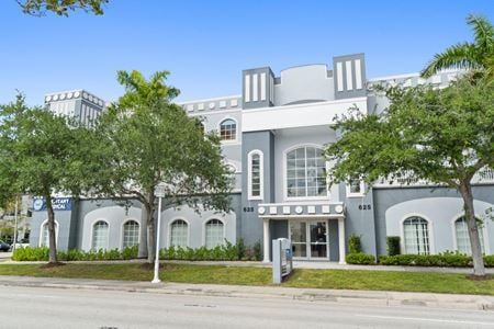 Office space for Rent at 625 Tamiami Trail North in Naples