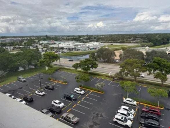 2692 SF Suite 600 Professional and Medical Office Space