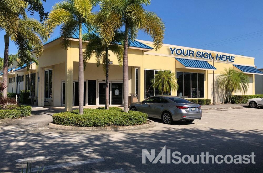 For Sale: ±12,004 SF Retail Show Room