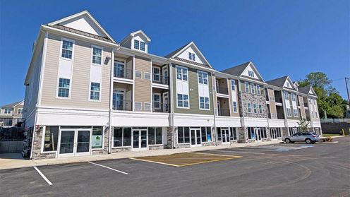 Shoppes at Trailside Village Building 22