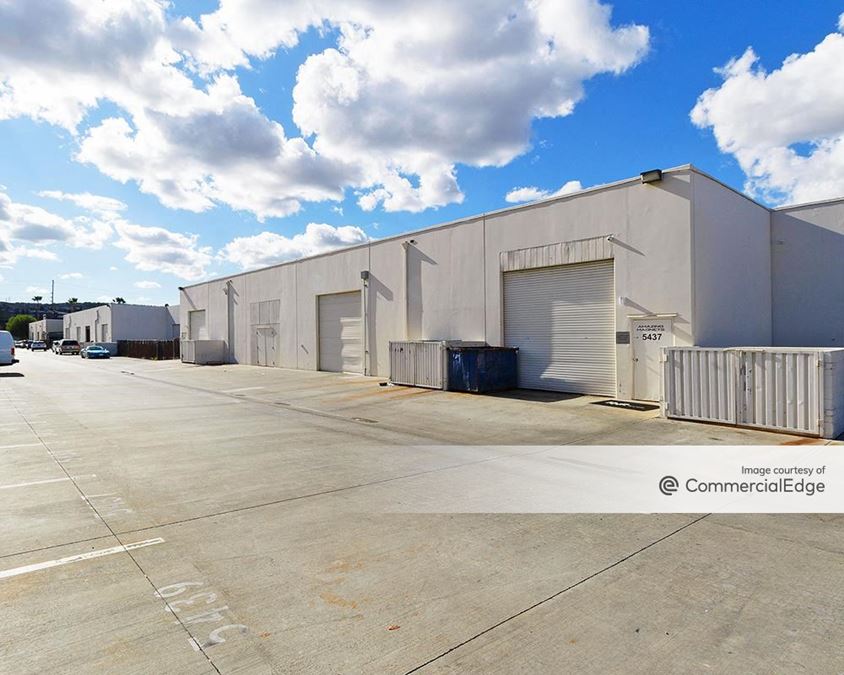 Canyon Commerce Center