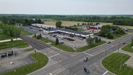 Retail space for Rent at 6004 Torrey Rd in Flint