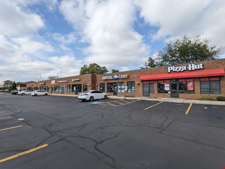 Retail space for Rent at 432 E 162nd Street in South Holland