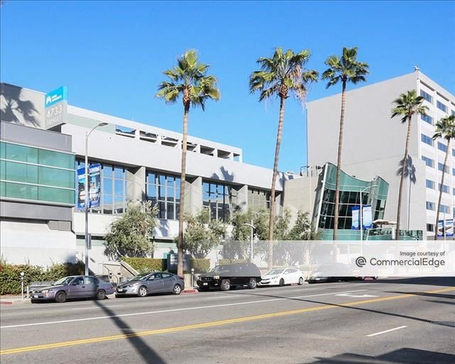 Kaiser Permanente Los Angeles Medical Center - 4733 West Sunset Blvd