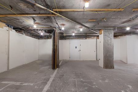 330-214A Space Photo Gallery 3