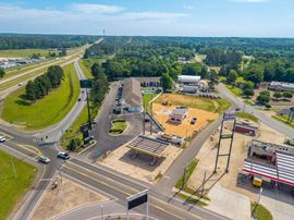 Highway 7 North / Corner Retail