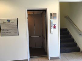 1300 Meadow Rd,  Northbrook, IL