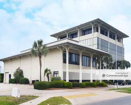 Commercial space for Rent at 11205 Hutchison Blvd in Panama City Beach