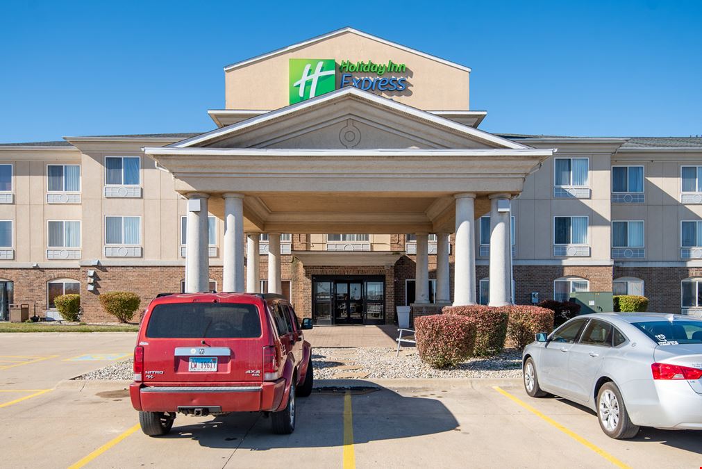 Holiday Inn Express & Suites Mattoon IL