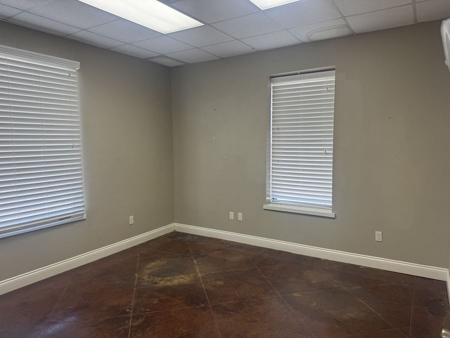 Office/Warehouse for Lease