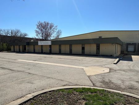 Commercial space for Sale at 10960 Lakeview in Lenexa