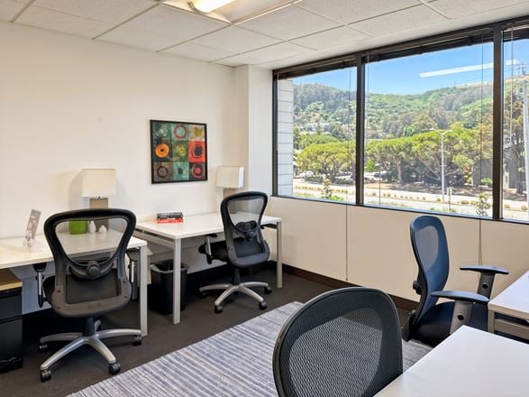 CA, Sausalito - Harbor Drive Executive Park