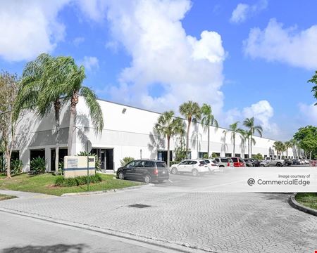 Commercial space for Rent at 2100-2119 Corporate Drive in Boynton Beach
