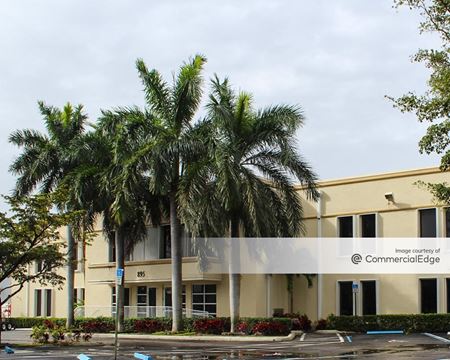 Office space for Rent at 895 SW 30th Avenue in Pompano Beach
