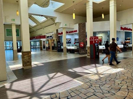 K09      Space Photo Gallery 2