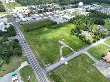 Photo of commercial space at East Moss Lane in Sulphur
