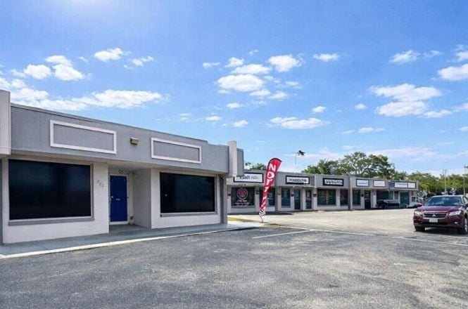 Gulfport Shops on 49th