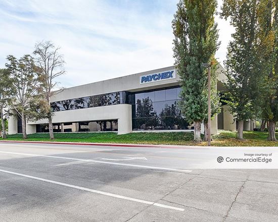 Harbor Gateway Business Center - 1535 Scenic Avenue