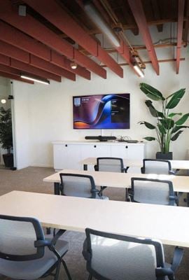 Connect Coworking LLC - Connect Coworking