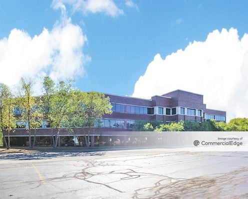 Brookfield Lakes Corporate Center - 300 North Corporate Drive