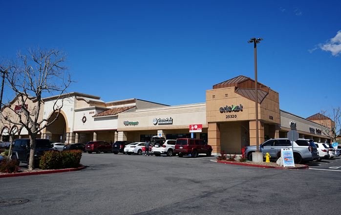 Murrieta Springs Plaza