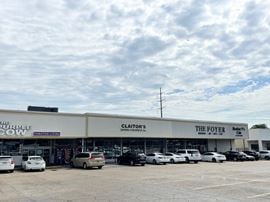 Acadian Perkins Plaza Shopping Center