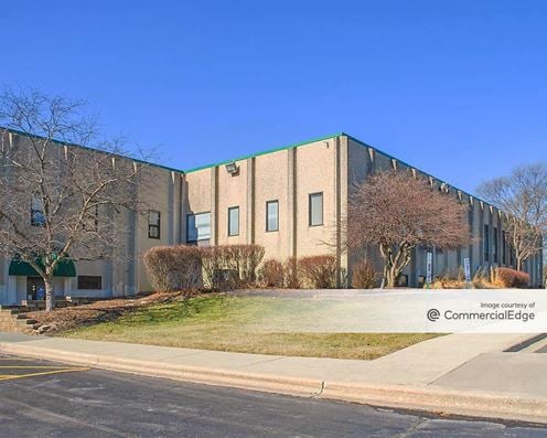800 Corporate Center