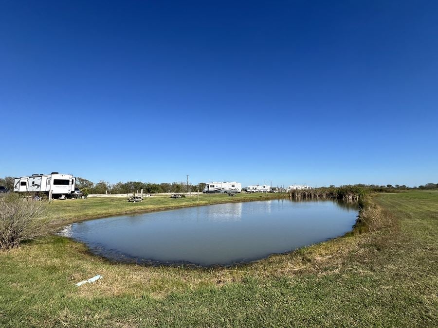 Bastrop Bayou RV Park, 2400 CR 595, Angleton, TX, 77515