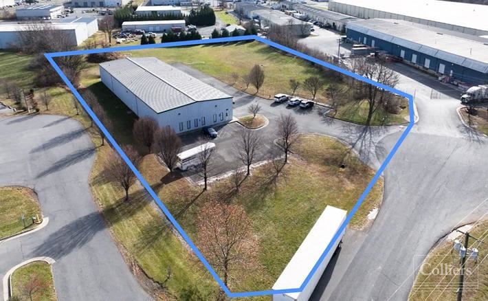 Industrial Warehouse for Lease in Winchester