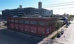 +/- 20,772 SF Service Building/Redevelopment Opportunity