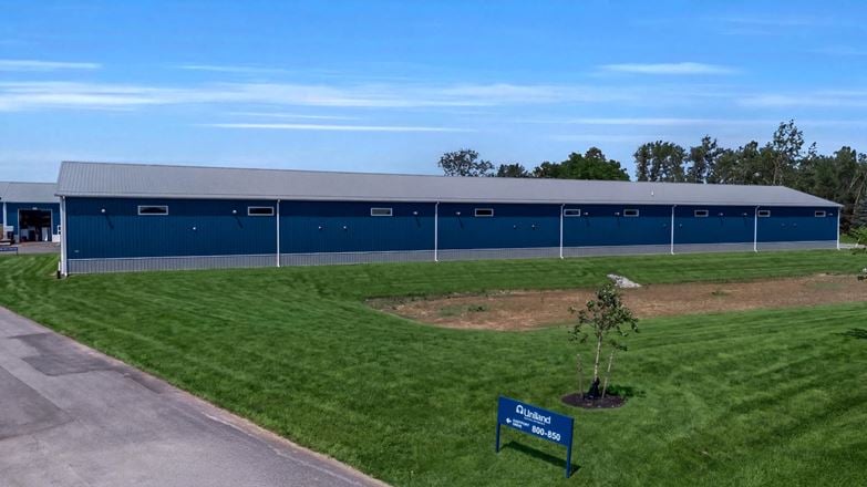 Flex Warehouse & Storage Suites at Eastport
