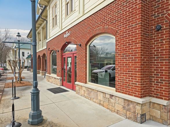 GA, Conyers - Corner Market at Almand Creek