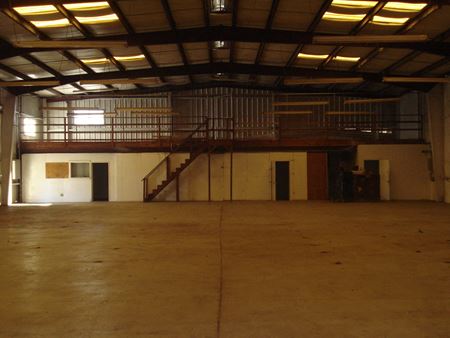 Industrial space for Sale at 4815 N Clark Ave. in Tampa