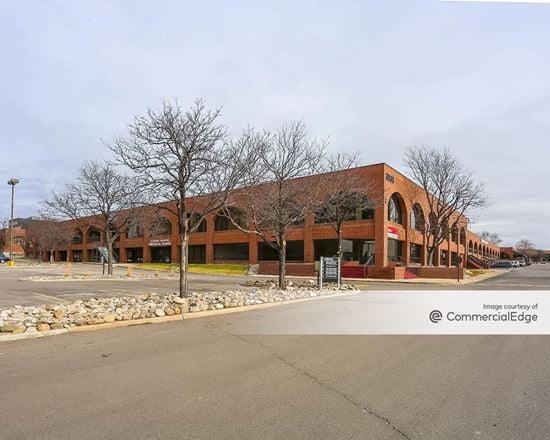 Marketplace Courtyard - Building E