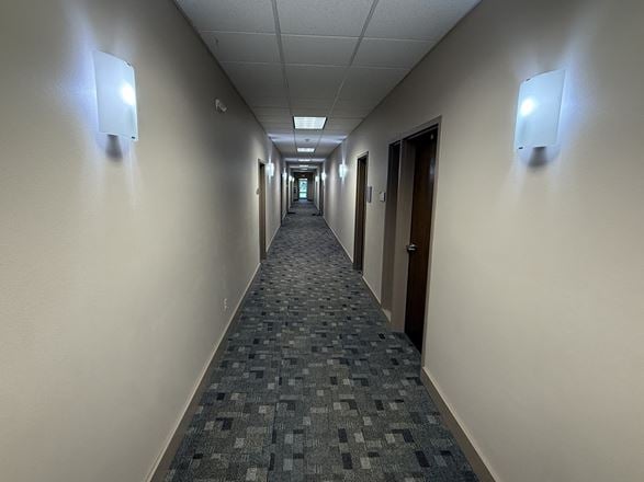 Moorhead Multiple Office Suites