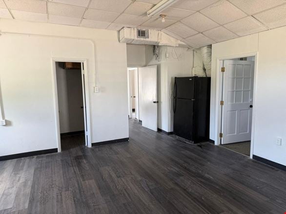 62 Barnes St – Office, Quonset Hut + Fenced Yard