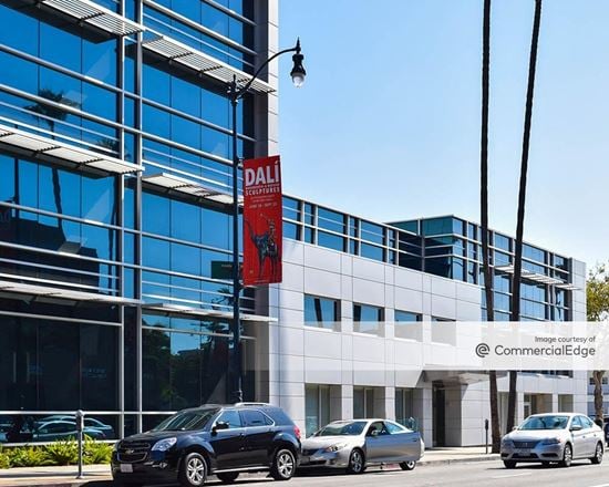 8901-8929 Wilshire Blvd