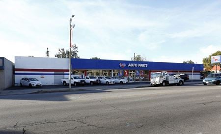 Retail space for Rent at 10452 Magnolia Blvd in North Hollywood