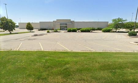 Retail space for Sale at 4301 W. Wisconsin Ave. in Appleton