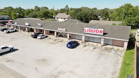 Retail space for Rent at 6621 Brittmore Rd in Houston
