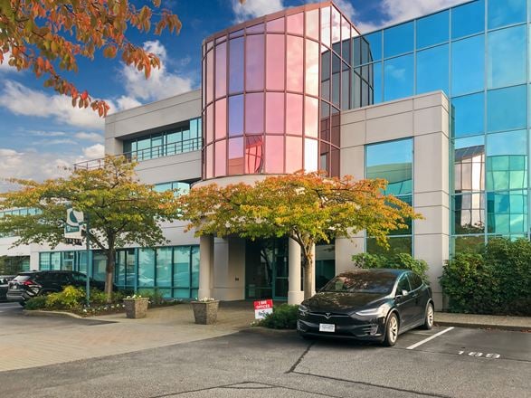 Regus - Richmond - Commerce Court